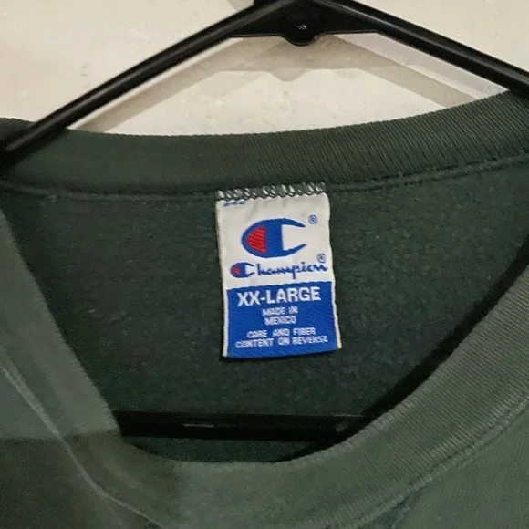 Champion xxlarge - Picture 3 of 3